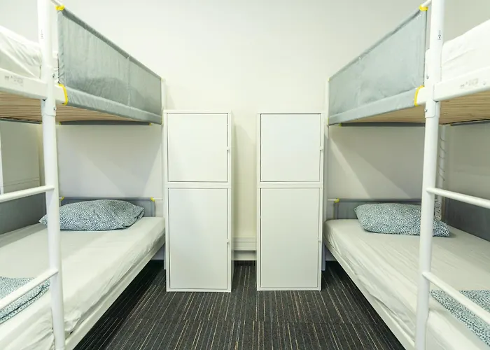 Mild Elephants بيت شباب